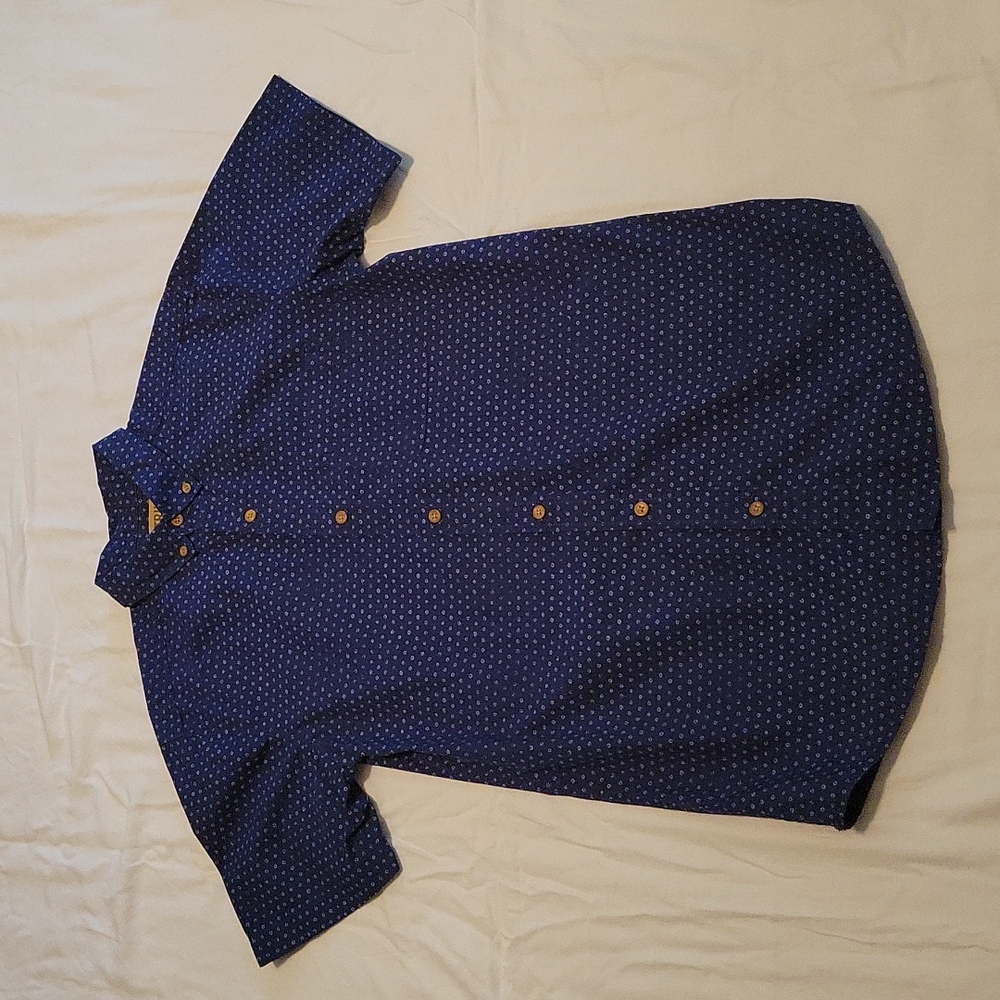 True Craft Blue and White Button up